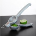 /album/indumentaria-para-el-bar/modern-TM-citrus-squeezer-23-jpg/